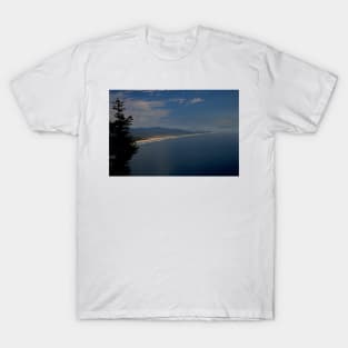 850_6375 T-Shirt